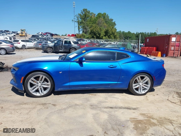 2017 Chevrolet Camaro 2LT with VIN 1G1FD1RX8H0139429, listed as a IAAI auction lot 40446926 with 161,760 mi miles. Bid and sale history available at carsss.com. Image 14.