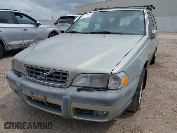 2000 Volvo V70 with VIN YV1LZ56D2Y2716564, listed as a IAAI auction lot 42128598 with 1 mi miles. Bid and sale history available at carsss.com. Image 6.