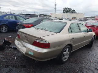 2003 Acura TL with VIN 19UUA56603A039212, listed as a IAAI auction lot 41343086 with 167,017 mi miles. Bid and sale history available at carsss.com. Image 4.