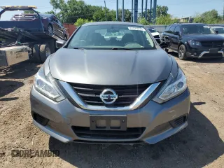 2017 Nissan Altima S with VIN 1N4AL3AP8HN364566, listed as a Copart auction lot 61575815 with 42,973 mi miles and Salvage title. Bid and sale history available at DreamBid. Image 5.