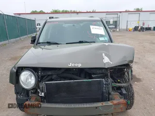 2015 Jeep Patriot High Altitude with VIN 1C4NJRFB4FD303736, listed as a IAAI auction lot 42419223 with 86,698 mi miles and . Bid and sale history available at DreamBid. Image 6.