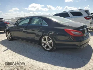 2012 Mercedes-Benz CLS-Class CLS 550 with VIN WDDLJ7DB4CA017077, listed as a Copart auction lot 76422154 with 0 mi miles and Salvage Title. Bid and sale history available at carsss.com. Image 2.