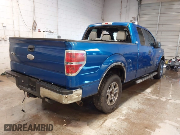 2011 Ford F-150 XL with VIN 1FTEX1CM8BFA95767, listed as a IAAI auction lot 41387109 with 119,159 mi miles. Bid and sale history available at carsss.com. Image 4.