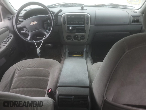 2004 Ford Explorer XLT z VIN 1FMZU63K04UA40603, wystawiony jako Copart lot #62929745 z przebiegiem 147 304 mil mil oraz Szkoda całkowita • Salvage title. Historia ofert i sprzedaży dostępna na DreamBid. Obrazek 8.
