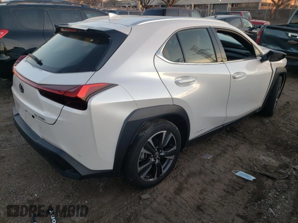 2019 Lexus UX with VIN JTHU9JBH1K2006492, listed as a Copart auction lot 68301442 with 0 mi miles. Bid and sale history available at carsss.com. Image 3.