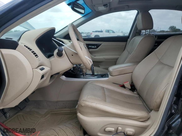 2014 Nissan Altima 2.5 SV with VIN 1N4AL3AP1EC429507, listed as a Copart auction lot 53527875 with 209,232 mi miles and Clean Title. Bid and sale history available at carsss.com. Image 7.