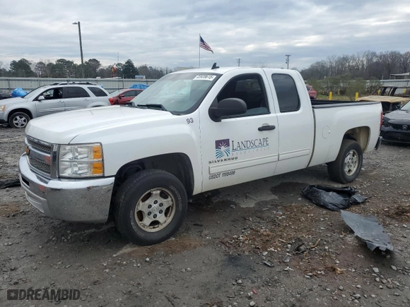 2013 Chevrolet Silverado 1500 LT with VIN 1GCRCSEA5DZ366808, listed as a Copart auction lot 45939615 with 308,492 mi miles and Clean Title. Bid and sale history available at carsss.com. Image 1.