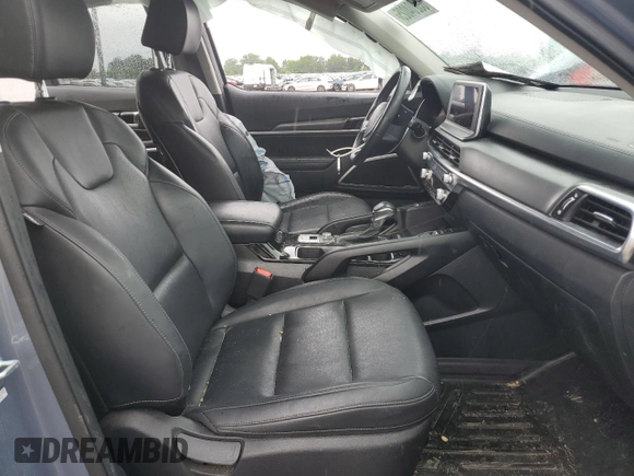 2022 Kia Telluride S with VIN 5XYP6DHC9NG298360, listed as a Copart auction lot 63204025 with 31,704 mi miles and Salvage title. Bid and sale history available at DreamBid. Image 7.