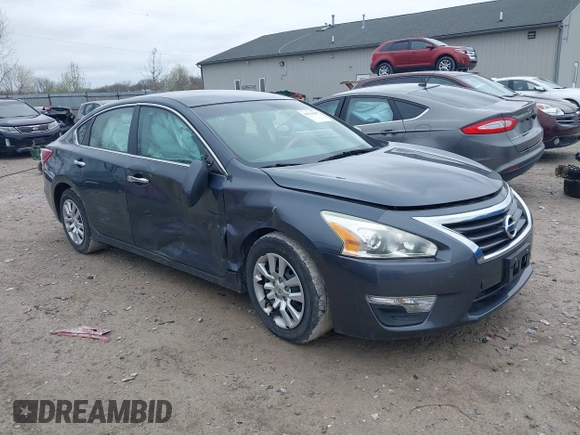 2013 Nissan Altima SV with VIN 1N4AL3AP8DN500589, listed as a IAAI auction lot 41916649 with 143,427 mi miles and . Bid and sale history available at carsss.com. Image 1.