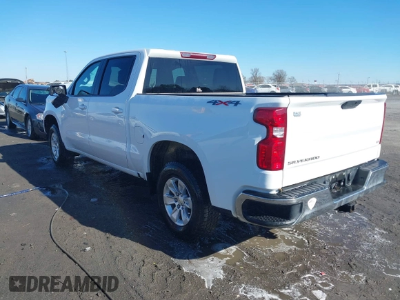 2021 Chevrolet Silverado 1500 LT with VIN 1GCUYDED2MZ377265, listed as a IAAI auction lot 41392703 with 109,352 mi miles. Bid and sale history available at carsss.com. Image 3.