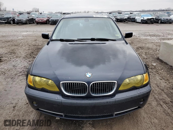2003 BMW 3 Series 330xi with VIN WBAEW53473PG09534, listed as a Copart auction lot 86310584 with 203,453 mi miles and Clean Title. Bid and sale history available at carsss.com. Image 5.