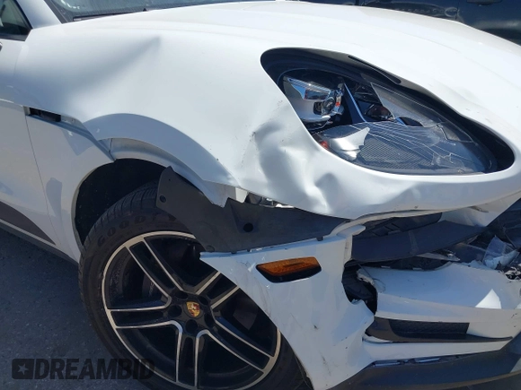 2021 Porsche Macan z VIN WP1AA2A59MLB00947, wystawiony jako IAAI lot #42013483 z przebiegiem Nie podano mil oraz . Historia ofert i sprzedaży dostępna na DreamBid. Obrazek 6.