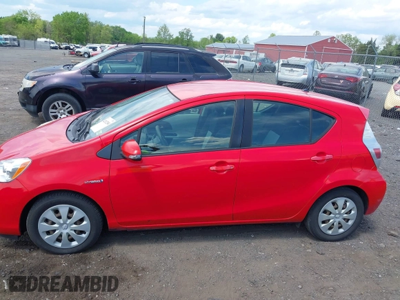 2013 Toyota Prius One with VIN JTDKDTB37D1549555, listed as a IAAI auction lot 42112384 with 238,754 mi miles and . Bid and sale history available at DreamBid. Image 14.