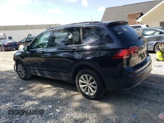 2018 Volkswagen Tiguan S with VIN 3VV0B7AX5JM033302, listed as a Copart auction lot 61534745 with 111,230 mi miles and Salvage title. Bid and sale history available at DreamBid. Image 2.