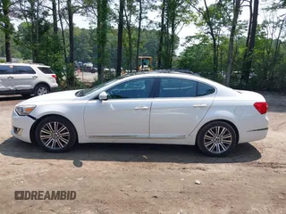 2015 Kia Cadenza Premium z VIN KNALN4D74F5177320, wystawiony jako IAAI lot #42500422 z przebiegiem 180 479 mil mil oraz . Historia ofert i sprzedaży dostępna na DreamBid. Obrazek 14.