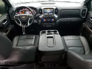 2021 Chevrolet Silverado 1500 LT with VIN 3GCUYDET6MG120259, listed as a Copart auction lot 88009355 with 138,923 mi miles and Salvage Title. Bid and sale history available at carsss.com. Image 8.