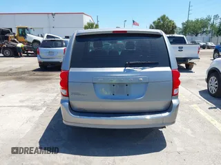 2016 Dodge Grand Caravan SE with VIN 2C4RDGBG9GR385847, listed as a IAAI auction lot 42042755 with 32,613 mi miles and . Bid and sale history available at DreamBid. Image 17.
