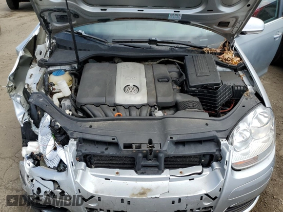 2008 Volkswagen Jetta SE with VIN 3VWRZ71K98M197780, listed as a Copart auction lot 56921725 with 172,801 mi miles and Salvage title. Bid and sale history available at DreamBid. Image 11.