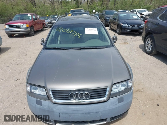 2004 Audi allroad A6 V8 with VIN WA1YD64B94N091052, listed as a IAAI auction lot 42069786 with 214,042 mi miles and . Bid and sale history available at DreamBid. Image 6.