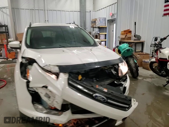 2016 Ford Escape SE with VIN 1FMCU9G98GUA57054, listed as a Copart auction lot 45194475 with 143,864 mi miles and Clean Title. Bid and sale history available at DreamBid. Image 14.