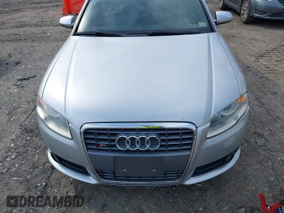 2007 Audi S4 z VIN WAUGL78E57A017022, wystawiony jako IAAI lot #41718171 z przebiegiem 130 808 mil mil oraz . Historia ofert i sprzedaży dostępna na DreamBid. Obrazek 6.