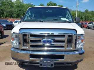 2013 Ford Econoline Passenger XL with VIN 1FBNE3BL6DDA13595, listed as a IAAI auction lot 42570942 with 135,652 mi miles and . Bid and sale history available at DreamBid. Image 12.