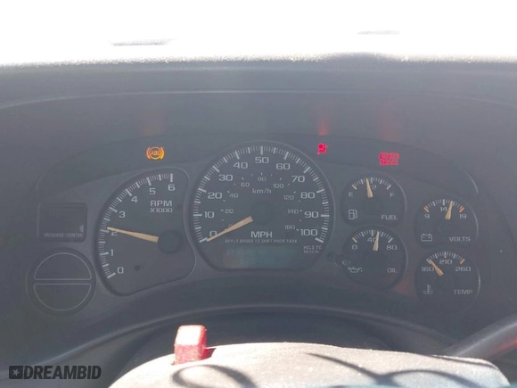 2002 GMC Sierra 1500 SLE with VIN 2GTEC19V421138682, listed as a IAAI auction lot 41945481 with 520,499 mi miles. Bid and sale history available at carsss.com. Image 7.