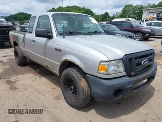 2011 Ford Ranger XL z VIN 1FTKR1ED5BPA88988, wystawiony jako IAAI lot #42363305 z przebiegiem 188 317 mil mil oraz . Historia ofert i sprzedaży dostępna na DreamBid. Obrazek 1.
