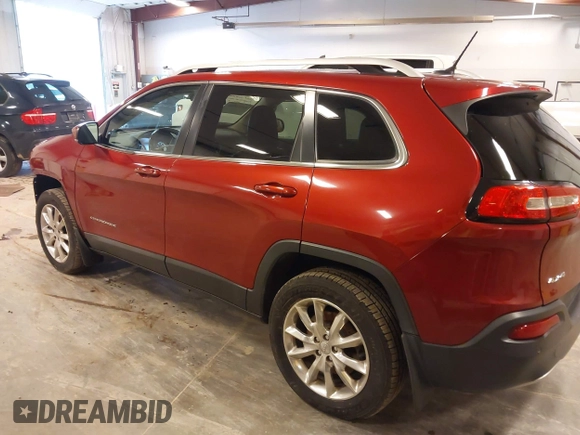 2014 Jeep Cherokee Limited with VIN 1C4PJMDS6EW189756, listed as a IAAI auction lot 41919966 with 122,172 mi miles. Bid and sale history available at carsss.com. Image 3.
