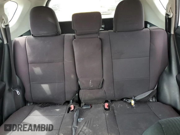 2015 Toyota RAV4 LE z VIN JTMBFREV7FJ047058, wystawiony jako Copart lot #65606425 z przebiegiem 109 985 mil mil oraz Szkoda całkowita • Salvage title. Historia ofert i sprzedaży dostępna na DreamBid. Obrazek 10.
