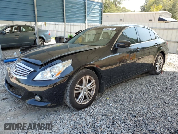 2015 Infiniti Q40 with VIN JN1CV6AP4FM500406, listed as a Copart auction lot 68558774 with 175,946 mi miles and Salvage Title. Bid and sale history available at carsss.com. Image 1.