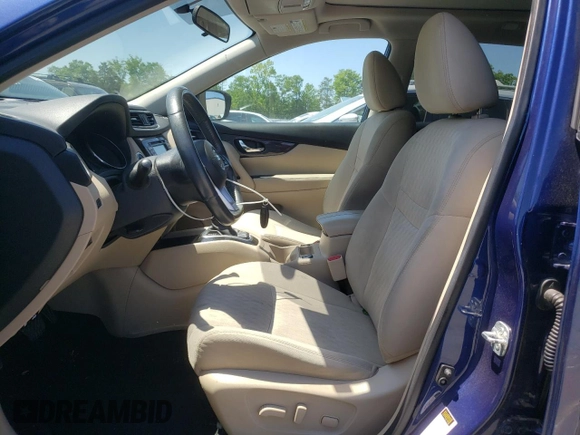 2017 Nissan Rogue SV z VIN 5N1AT2MV3HC818888, wystawiony jako Copart lot #54905115 z przebiegiem 140 003 mil mil oraz Czysty tytuł • Clean title. Historia ofert i sprzedaży dostępna na DreamBid. Obrazek 7.