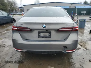 2024 BMW 5 Series 530i xDrive with VIN WBA53FJ09RCR59579, listed as a Copart auction lot 44914145 with 5,632 mi miles and Salvage Title. Bid and sale history available at carsss.com. Image 6.