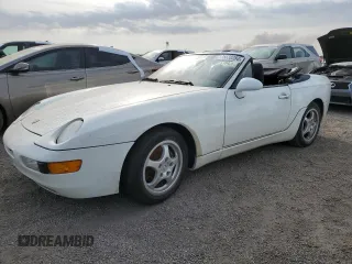 1995 Porsche 968 z VIN WP0CA2961SS840213, wystawiony jako Copart lot #75538284 z przebiegiem 105 904 mil mil oraz Szkody całkowita. Historia ofert i sprzedaży dostępna na DreamBid. Obrazek 1.