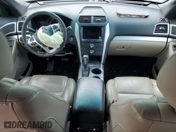 2011 Ford Explorer XLT с VIN 1FMHK7D86BGA64667, выставлен на аукционе Copart как лот 53085505 с пробегом Не указан миль и Чистый • Clean title. История ставок и продаж доступна на DreamBid. Изображение 8.