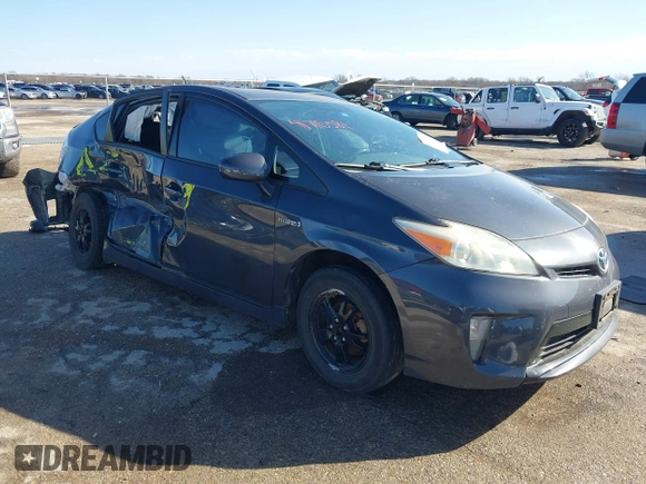 2013 Toyota Prius One with VIN JTDKN3DU8D5581720, listed as a IAAI auction lot 41710581 with 119,696 mi miles. Bid and sale history available at carsss.com. Image 1.