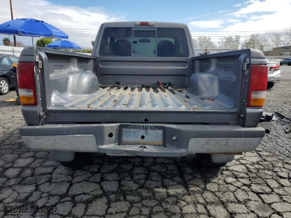 1999 Ford Ranger XLT with VIN 1FTZR15X0XPB11514, listed as a Copart auction lot 47797895 with 44,347 mi miles and Salvage Title. Bid and sale history available at carsss.com. Image 6.