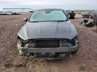 2019 Ford Fusion S with VIN 3FA6P0G77KR284566, listed as a Copart auction lot 49123375 with 189,516 mi miles and Salvage Title. Bid and sale history available at DreamBid. Image 5.