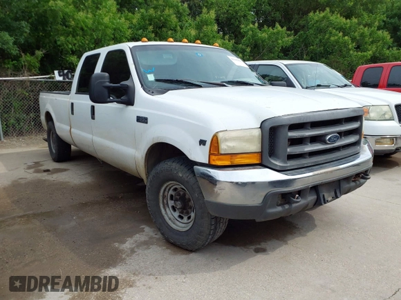 2000 Ford F-350 XL with VIN 1FTSW30L6YEB38255, listed as a IAAI auction lot 42143432 with 356,846 mi miles and . Bid and sale history available at DreamBid. Image 1.