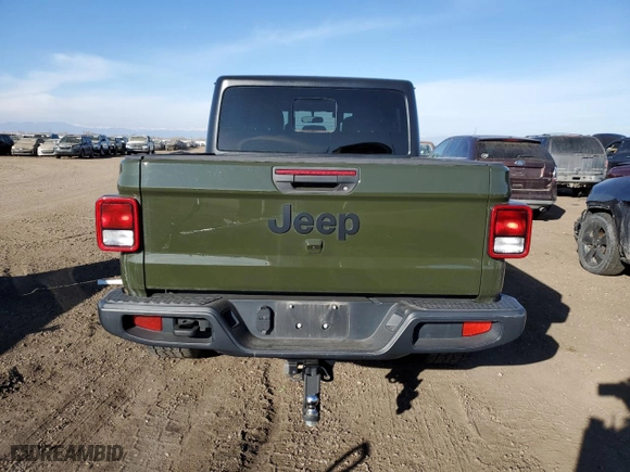 2022 Jeep Gladiator Texas Trail with VIN 1C6HJTAG8NL101992, listed as a Copart auction lot 44657105 with 30,351 mi miles and Salvage Title. Bid and sale history available at carsss.com. Image 6.