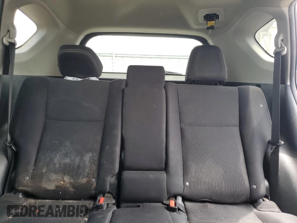 2016 Toyota RAV4 XLE with VIN 2T3RFREV0GW412875, listed as a Copart auction lot 59497545 with 226,604 mi miles and Salvage title. Bid and sale history available at DreamBid. Image 10.