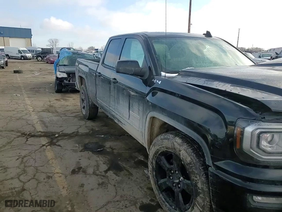2016 GMC Sierra 1500 with VIN 1GTV2LEC8GZ229665, listed as a Copart auction lot 82679404 with 128,705 mi miles and Clean Title. Bid and sale history available at carsss.com. Image 10.
