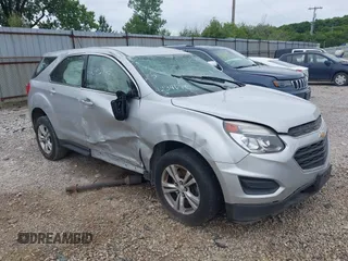 2017 Chevrolet Equinox LS z VIN 2GNALBEK1H6100359, wystawiony jako IAAI lot #42346795 z przebiegiem 120 219 mil mil oraz . Historia ofert i sprzedaży dostępna na DreamBid. Obrazek 1.