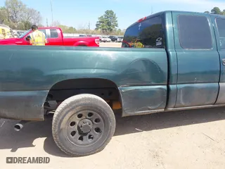 2007 Chevrolet Silverado 1500 Work Truck with VIN 1GCEC19XX7Z151727, listed as a IAAI auction lot 41886136 with 179,715 mi miles. Bid and sale history available at carsss.com. Image 6.