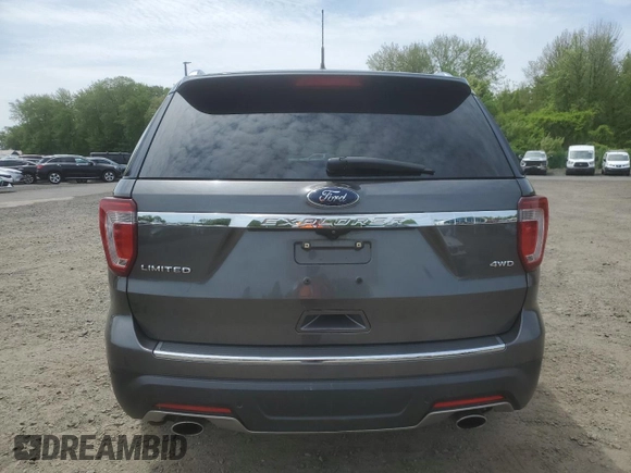 2018 Ford Explorer Limited z VIN 1FM5K8F85JGA20325, wystawiony jako Copart lot #56570065 z przebiegiem 134 860 mil mil oraz Szkoda całkowita • Salvage title. Historia ofert i sprzedaży dostępna na DreamBid. Obrazek 6.