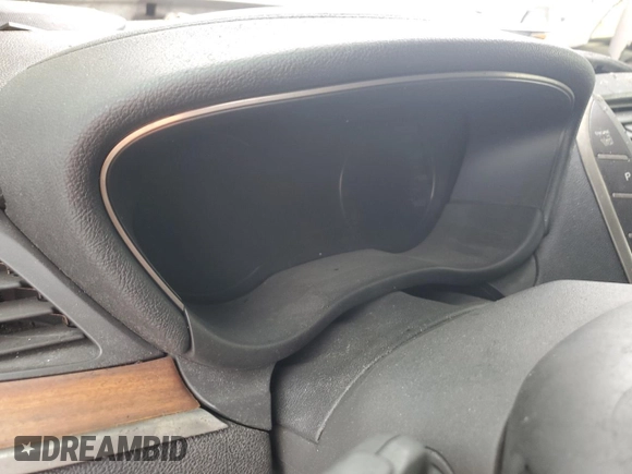 2016 Lincoln MKC Reserve with VIN 5LMTJ3DH7GUJ31756, listed as a Copart auction lot 58563035 with Not provided miles and Salvage title. Bid and sale history available at DreamBid. Image 9.