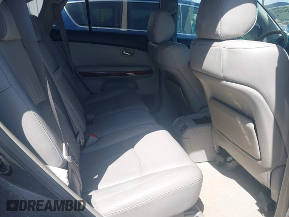 2006 Lexus RX 330 with VIN 2T2HA31UX6C103178, listed as a IAAI auction lot 41926225 with 167,529 mi miles. Bid and sale history available at carsss.com. Image 8.