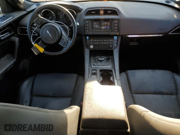 2018 Jaguar F-Pace 20d Premium with VIN SADCJ2FN4JA263097, listed as a Copart auction lot 54491515 with 214,297 mi miles and Clean title. Bid and sale history available at DreamBid. Image 8.
