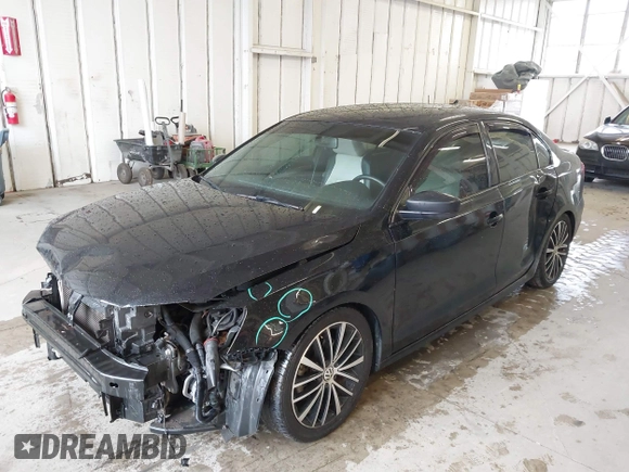 2016 Volkswagen Jetta Sport z VIN 3VWD17AJ0GM283938, wystawiony jako IAAI lot #41861923 z przebiegiem 118 418 mil mil oraz . Historia ofert i sprzedaży dostępna na DreamBid. Obrazek 17.