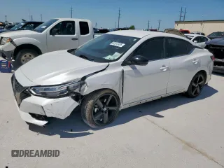 2022 Nissan Sentra SR z VIN 3N1AB8DV3NY255907, wystawiony jako Copart lot #52812405 z przebiegiem Nie podano mil oraz Szkoda całkowita • Salvage title. Historia ofert i sprzedaży dostępna na DreamBid. Obrazek 1.